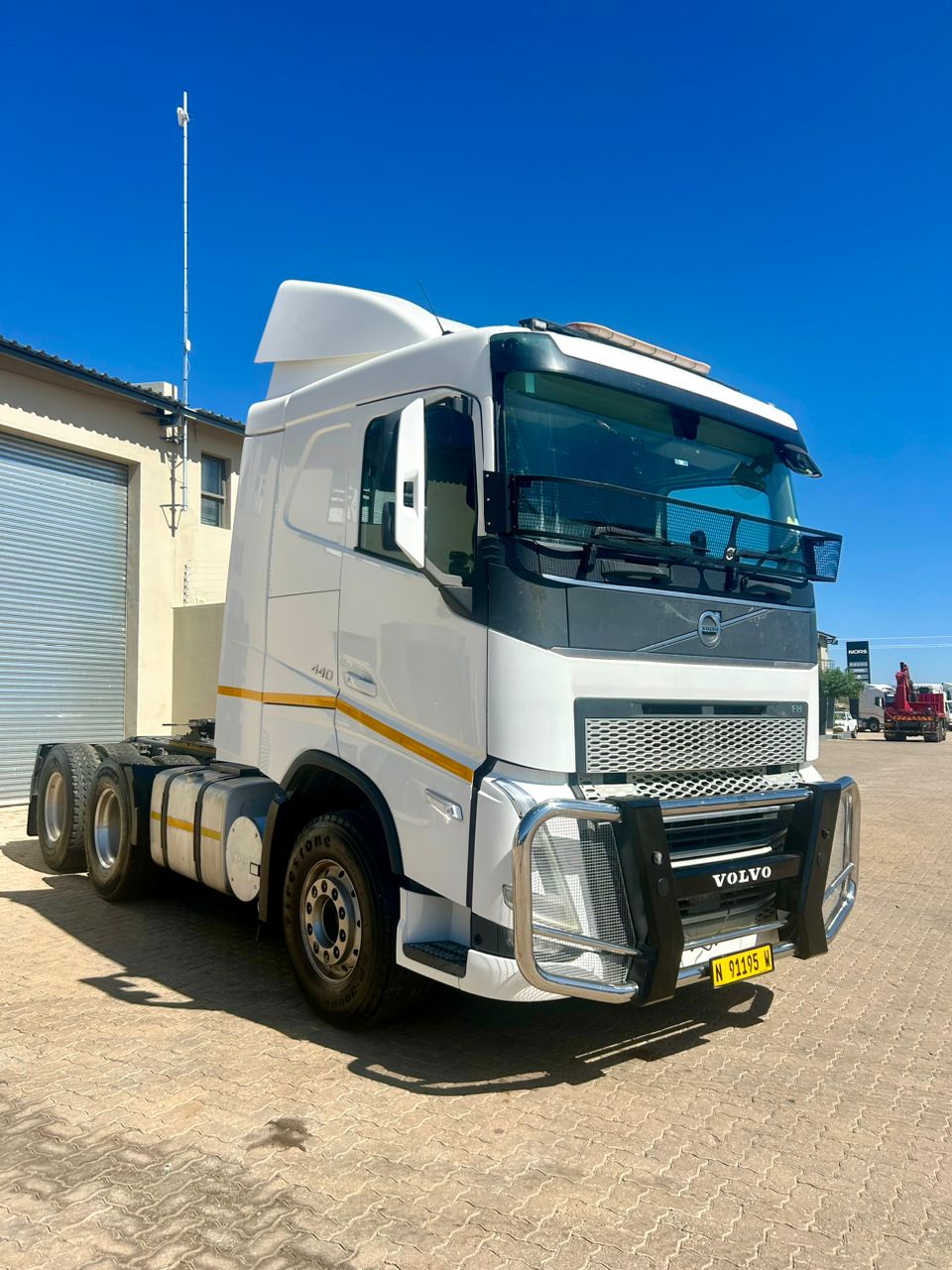 Volvo FH 440 6X4 Tractor