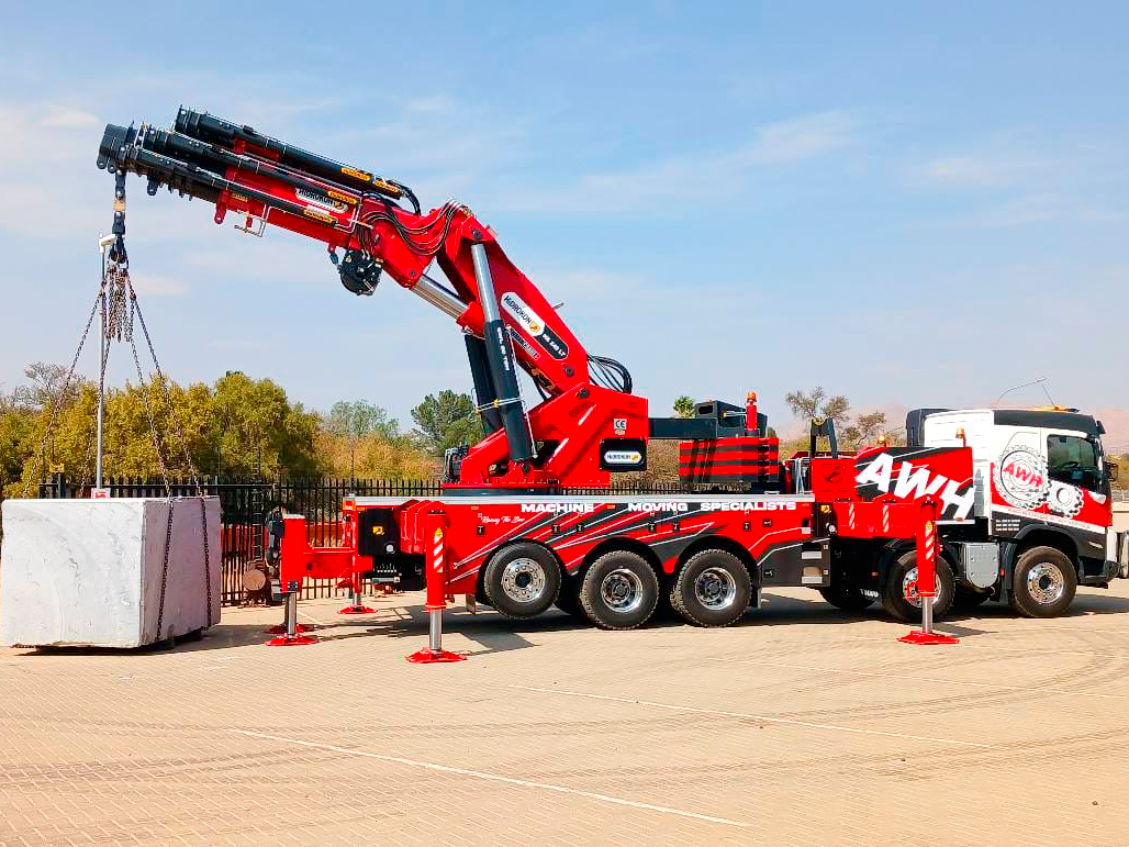 The biggest knuckle boom crane in Africa was launched  by Auto Sueco Namibia